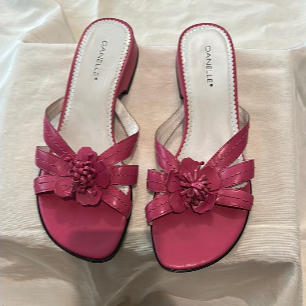 Danielle Pink Floral Leatherslide Sandals